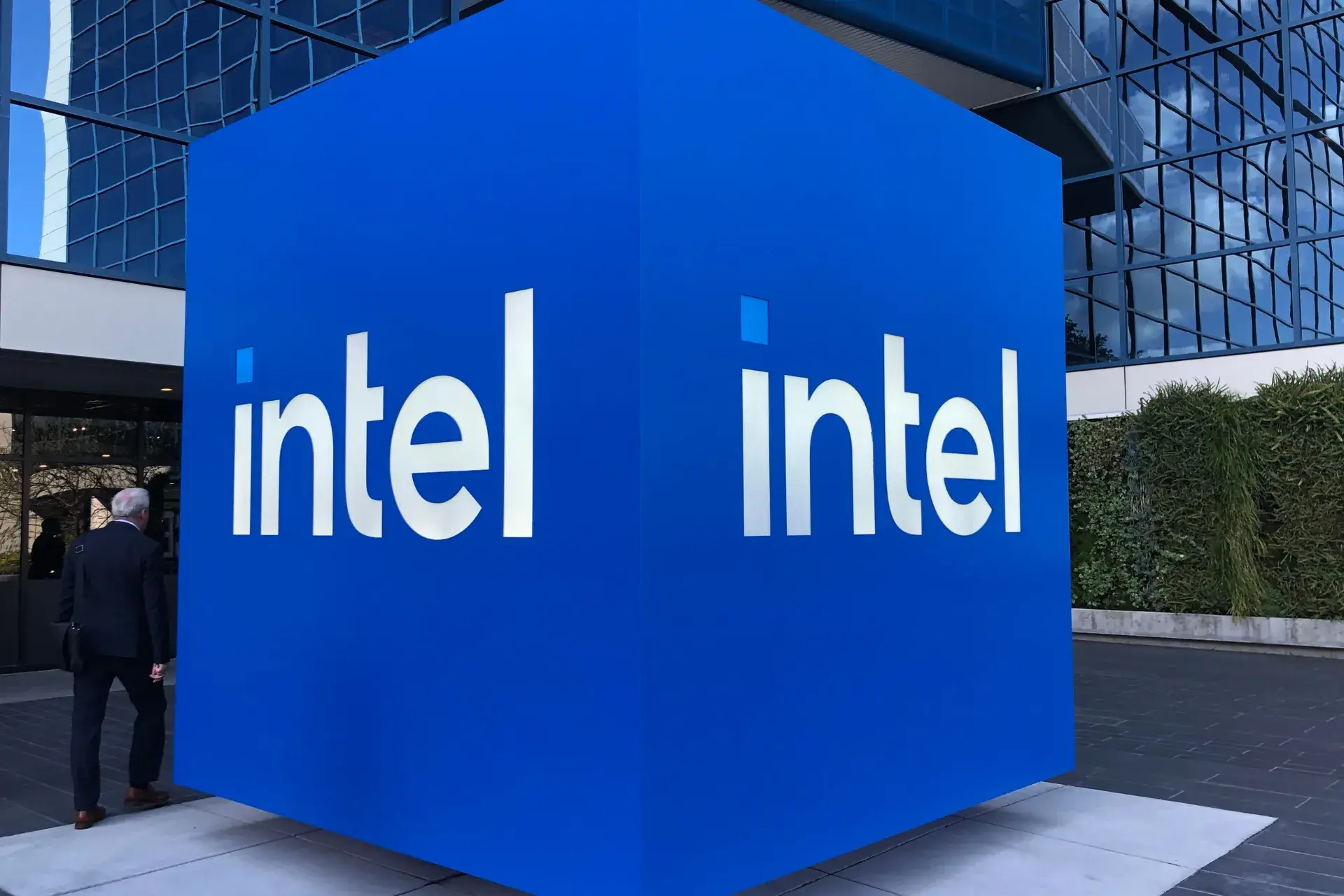 A cube of the Intel logo world headquarters in Santa Clara, CA.
